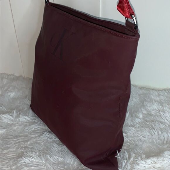 Calvin Klein Burgundy Crossbody - Picture 4 of 12